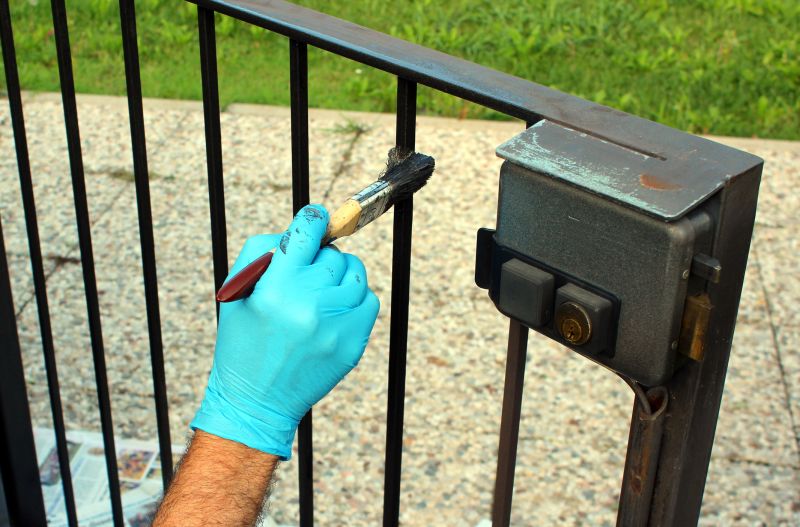 Fencing and Gate Painting